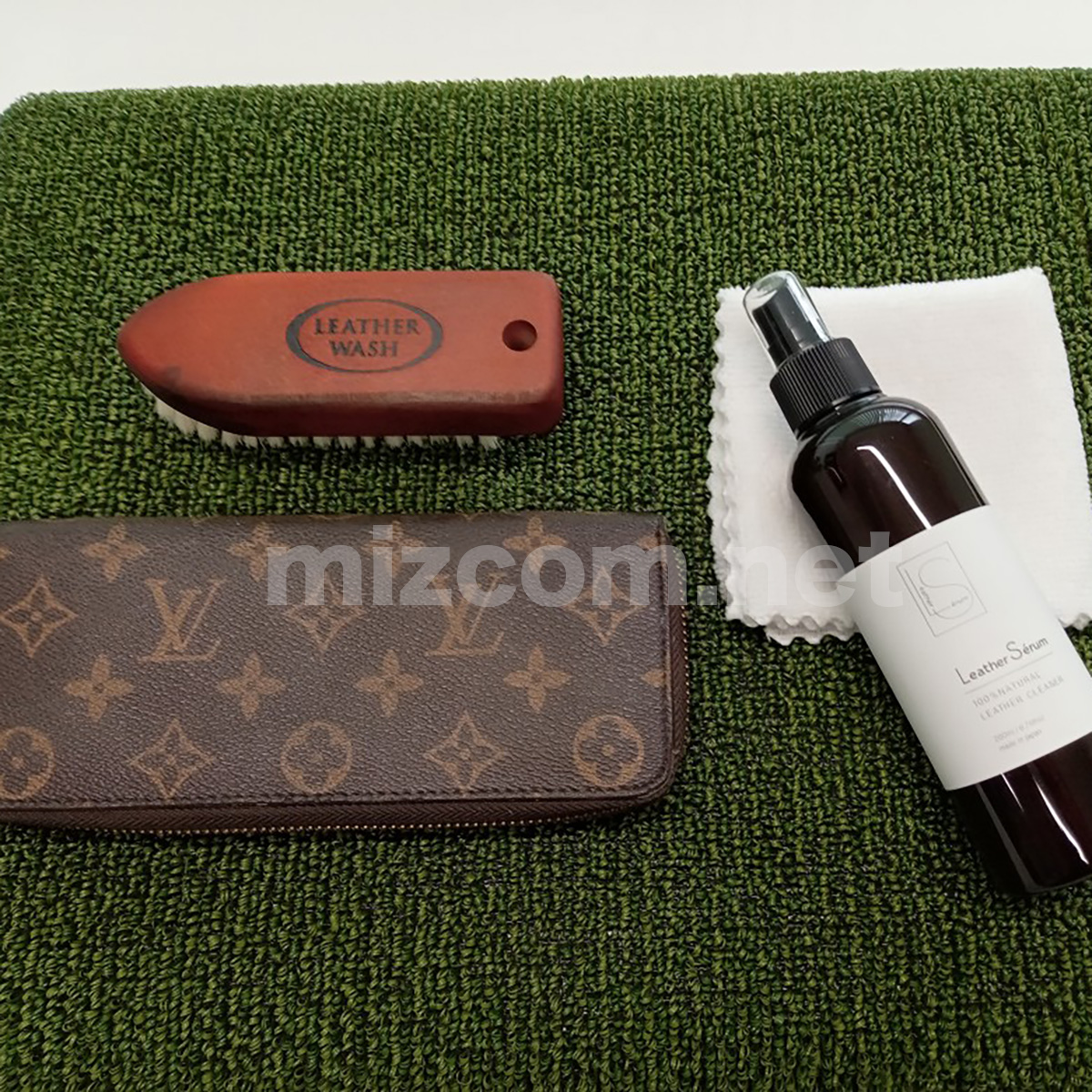 LOUIS VUITTON の札入れ？外見はスレなどなく綺麗です。 ルイヴィトン】正規店で買った正真正銘本物なのにこの作り方ってあり