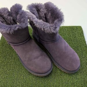 UGGムートンブーツ